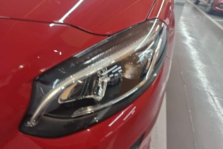 Used Mercedes-Benz B-Class 2019 B 200 Fashion Model Left Front Headlight