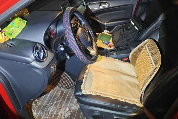 Used Mercedes-Benz B-Class 2019 B 200 Sport Edition Left Front Seat
