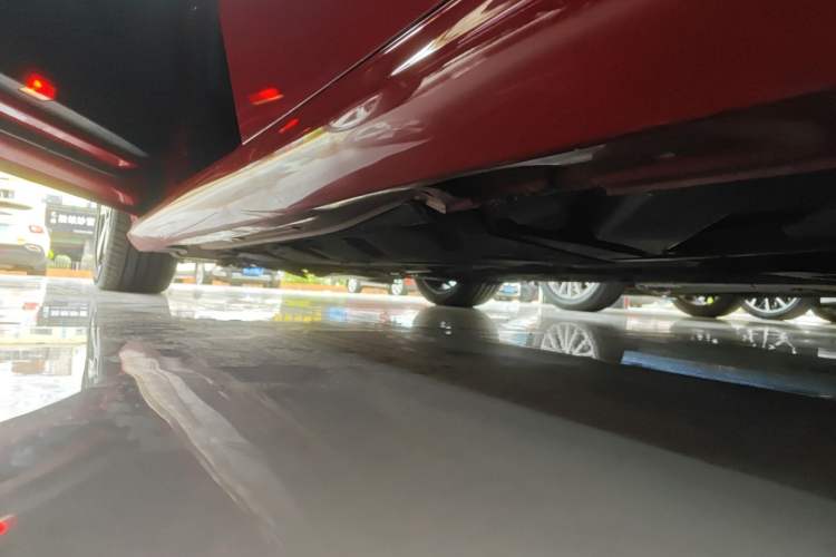 Used Mercedes-Benz B-Class 2019 B 200 Fashion Model Left Side Sill