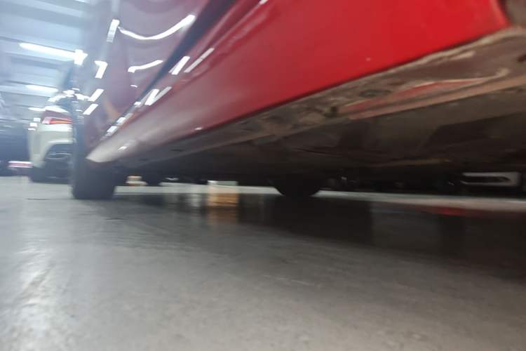 Used Mercedes-Benz B-Class 2019 B 200 Fashion Model Left Side Sill