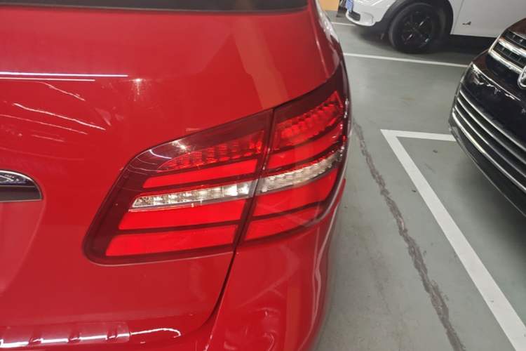 Used Mercedes-Benz B-Class 2019 B 200 Fashion Model Right Rear Taillight