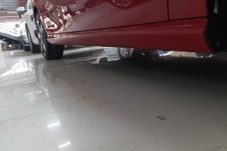 Used Mercedes-Benz B-Class 2019 B 200 Fashion Model Right Side Sill