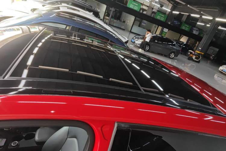Used Mercedes-Benz B-Class 2019 B 200 Fashion Model Roof