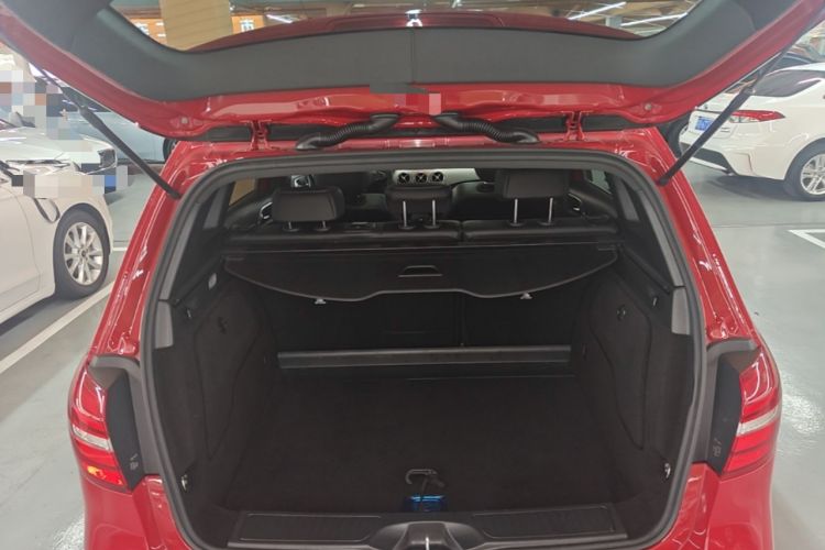 Used Mercedes-Benz B-Class 2019 B 200 Fashion Model Trunk