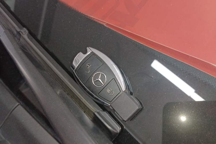 Used Mercedes-Benz B-Class 2019 B 200 Fashion Model Vehicle Key