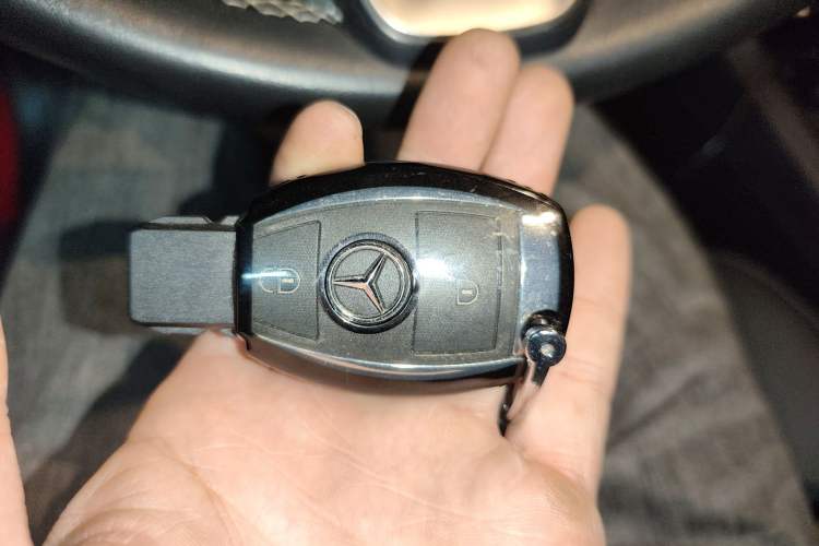 Used Mercedes-Benz B-Class 2019 B 200 Fashion Model Vehicle Key