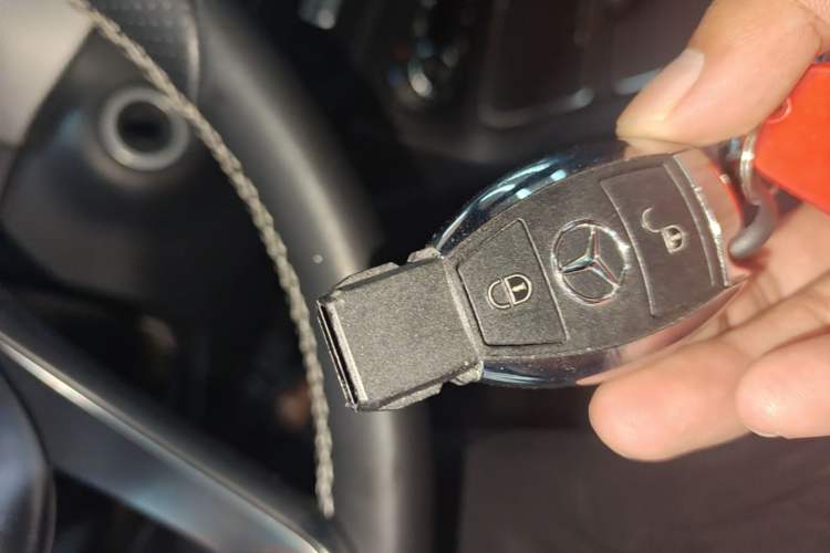 Used Mercedes-Benz B-Class 2019 B 200 Fashion Model Vehicle Key