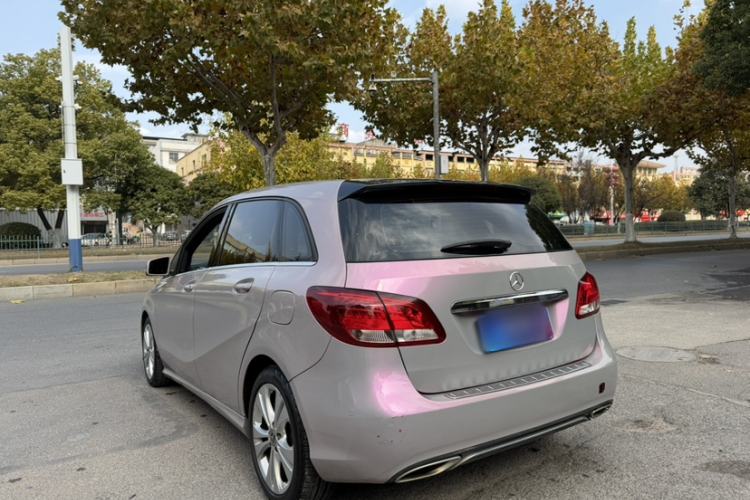 Used Mercedes-Benz B-Class 2019 B 200 Sport Edition Exterior 11