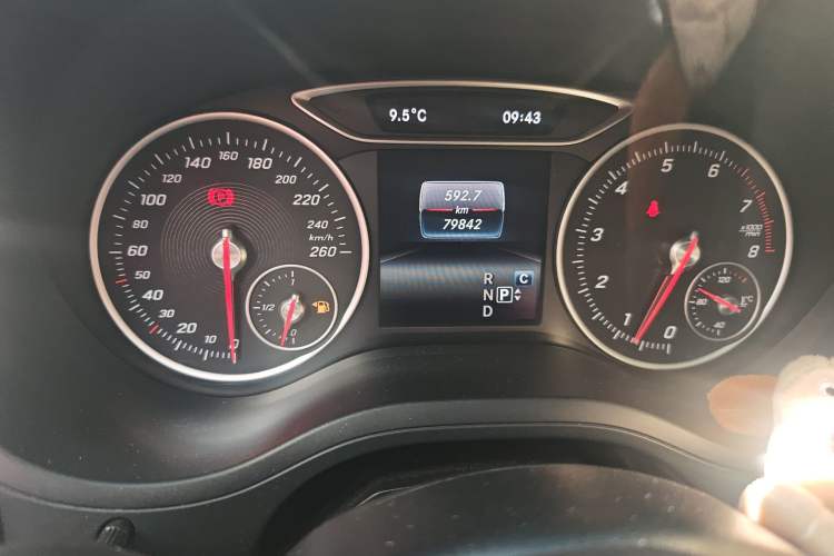 Used Mercedes-Benz B-Class 2019 B 200 Sport Edition Instrument Cluster