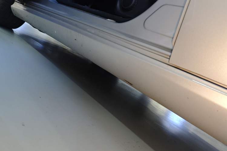 Used Mercedes-Benz B-Class 2019 B 200 Sport Edition Left Side Sill