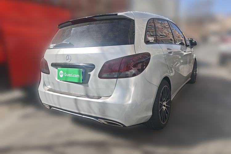 Used Mercedes-Benz B-Class 2019 B 200 Sport Edition Rear Right 45 Deg