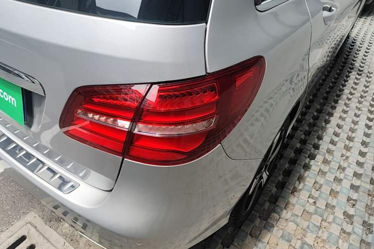 Used Mercedes-Benz B-Class 2019 B 200 Fashion Model Right Rear Taillight