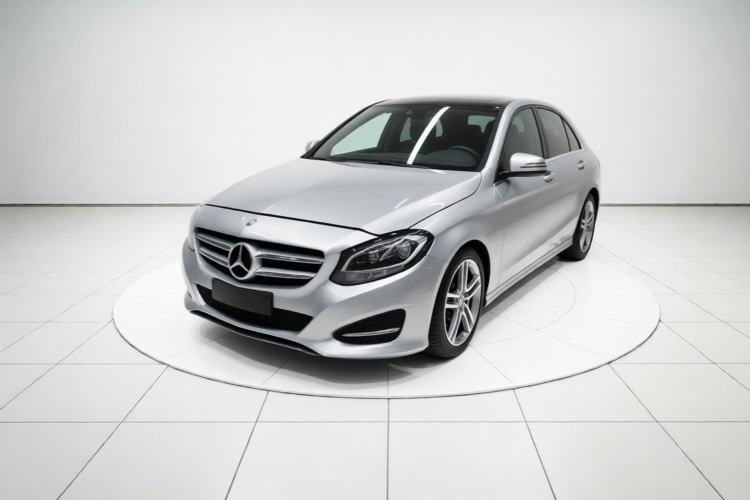 Mercedes-Benz B-Class 2019 B 200 Sport Edition usata Guazi used car, China used car export, Used car for sale, Used cars, Cheapest cars for sale