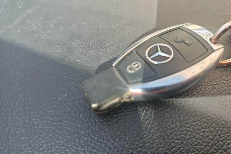 Used Mercedes-Benz B-Class 2019 B 200 Sport Edition Vehicle Key