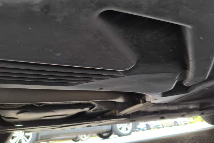 Used Mercedes-Benz B-Class 2019 B 200 Fashion Model Chassis Front Left