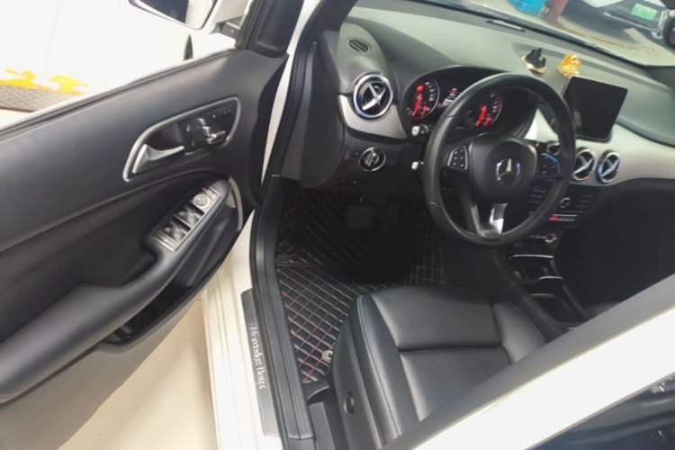 Used Mercedes-Benz B-Class 2019 B 200 Fashion Model Driver Seat