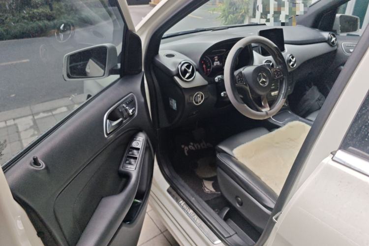 Used Mercedes-Benz B-Class 2019 B 200 Fashion Model Driver Seat