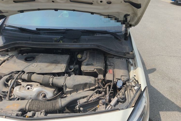 Used Mercedes-Benz B-Class 2019 B 200 Fashion Model Engine Bay Left