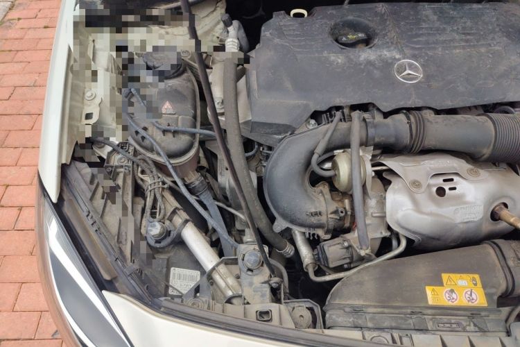 Used Mercedes-Benz B-Class 2019 B 200 Sport Edition Engine Bay Right