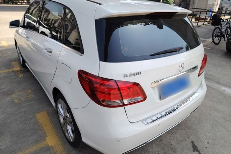 Used Mercedes-Benz B-Class 2019 B 200 Sport Edition Exterior 1