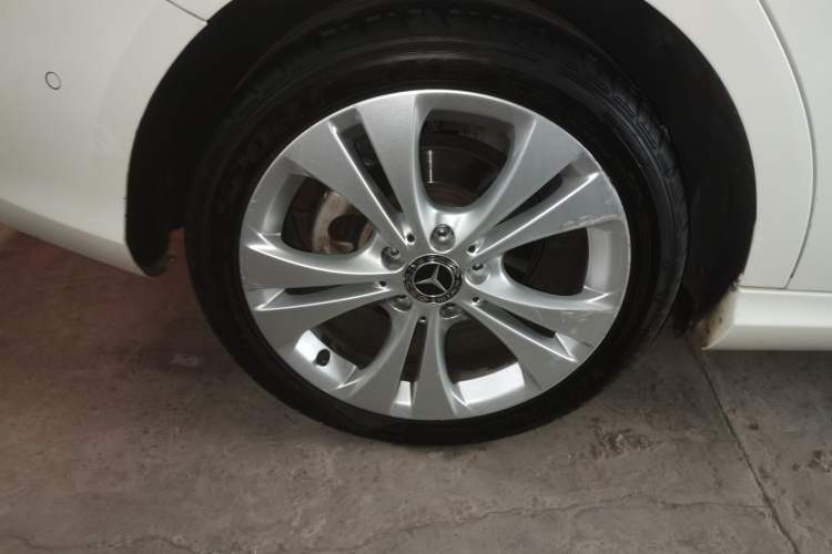 Used Mercedes-Benz B-Class 2019 B 200 Sport Edition Exterior 5