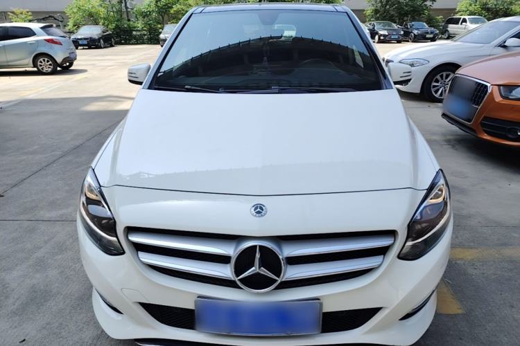 Used Mercedes-Benz B-Class 2019 B 200 Sport Edition Front