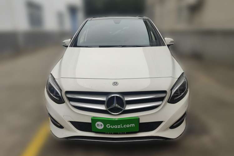 Used Mercedes-Benz B-Class 2019 B 200 Fashion Model Front
