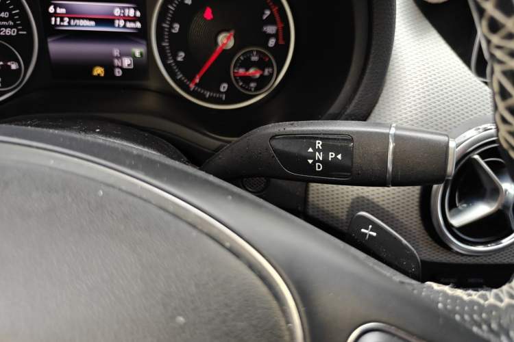 Used Mercedes-Benz B-Class 2019 B 200 Fashion Model Gear Lever