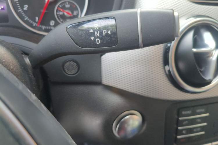 Used Mercedes-Benz B-Class 2019 B 200 Fashion Model Gear Lever