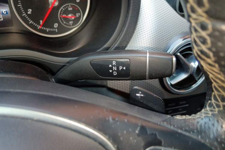 Used Mercedes-Benz B-Class 2019 B 200 Fashion Model Gear Lever