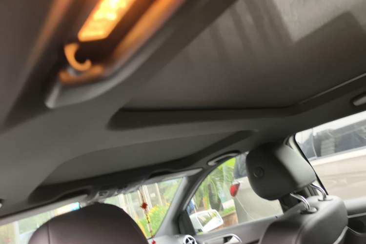 Used Mercedes-Benz B-Class 2019 B 200 Sport Edition Headliner