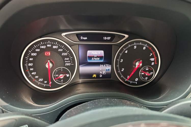 Used Mercedes-Benz B-Class 2019 B 200 Fashion Model Instrument Cluster