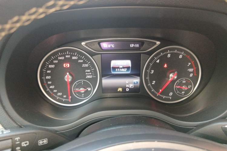 Used Mercedes-Benz B-Class 2019 B 200 Fashion Model Instrument Cluster