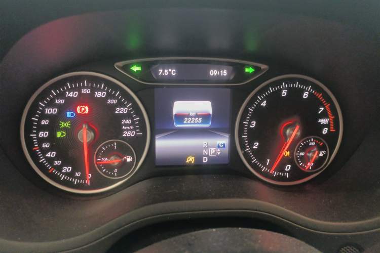 Used Mercedes-Benz B-Class 2019 B 200 Fashion Model Instrument Cluster