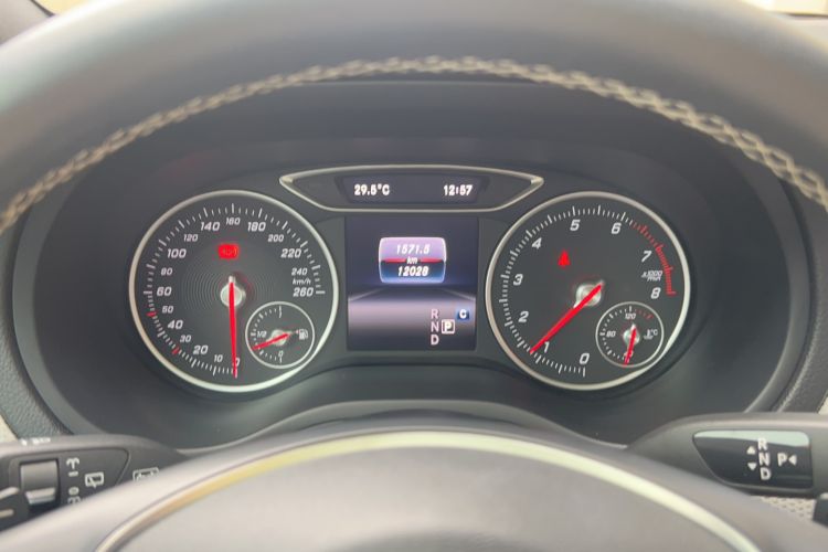 Used Mercedes-Benz B-Class 2019 B 200 Sport Edition Instrument Cluster