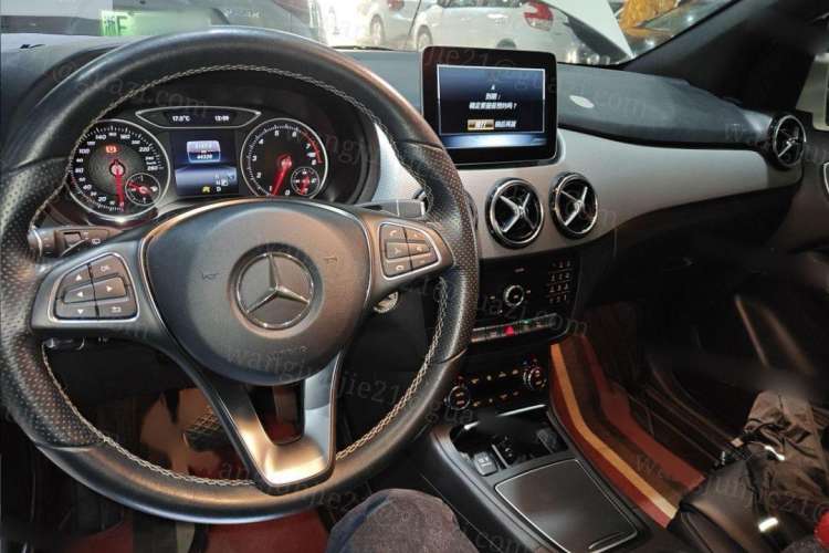 Used Mercedes-Benz B-Class 2019 B 200 Fashion Model Interior 1