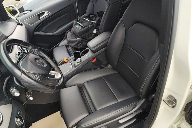 Used Mercedes-Benz B-Class 2019 B 200 Sport Edition Left Front Seat
