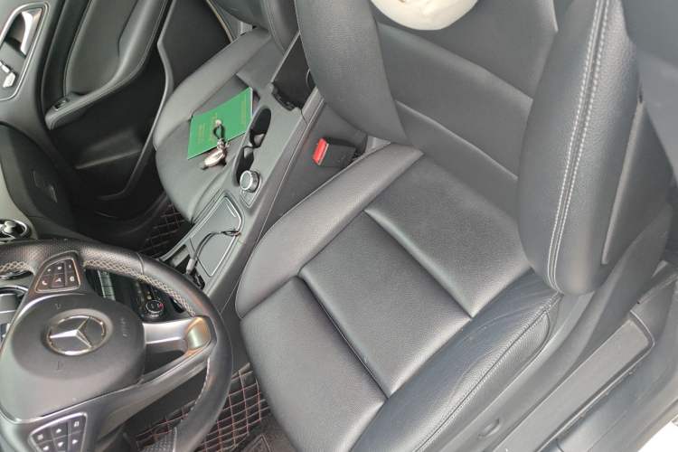 Used Mercedes-Benz B-Class 2019 B 200 Fashion Model Left Front Seat
