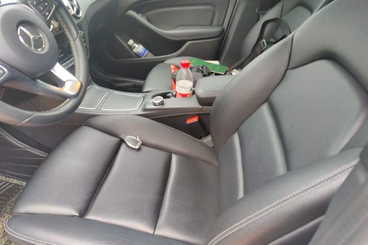 Used Mercedes-Benz B-Class 2019 B 200 Sport Edition Left Front Seat