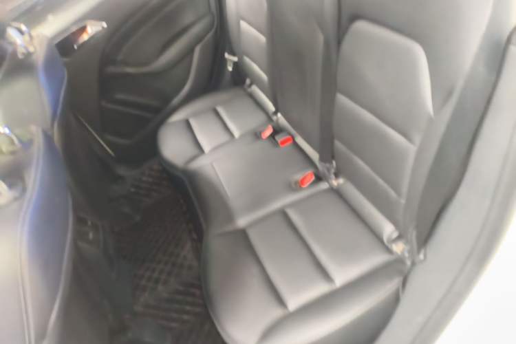 Used Mercedes-Benz B-Class 2019 B 200 Fashion Model Left Rear Seat