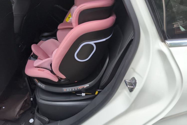Used Mercedes-Benz B-Class 2019 B 200 Fashion Model Left Rear Seat