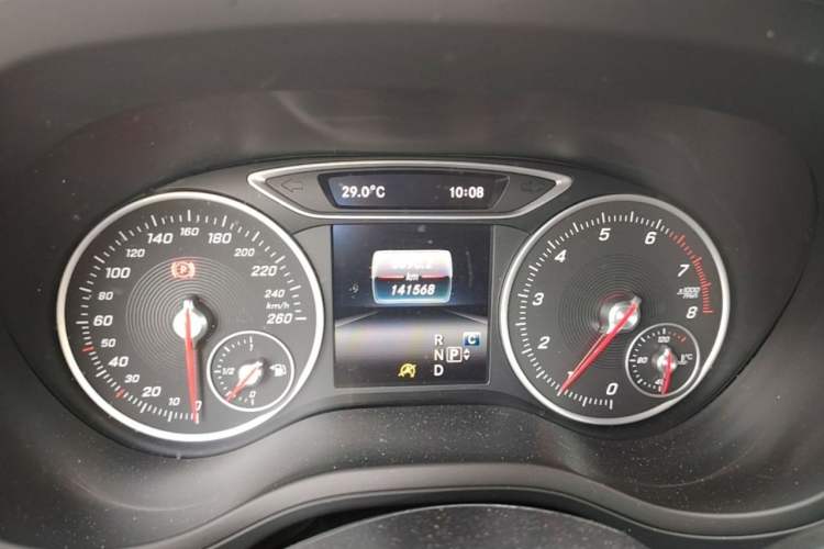 Used Mercedes-Benz B-Class 2019 B 200 Sport Edition Odometer Close Up