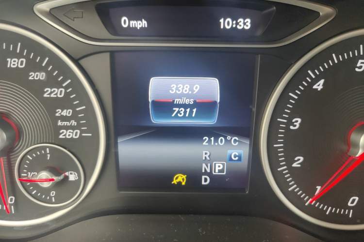 Used Mercedes-Benz B-Class 2019 B 200 Fashion Model Odometer Close Up