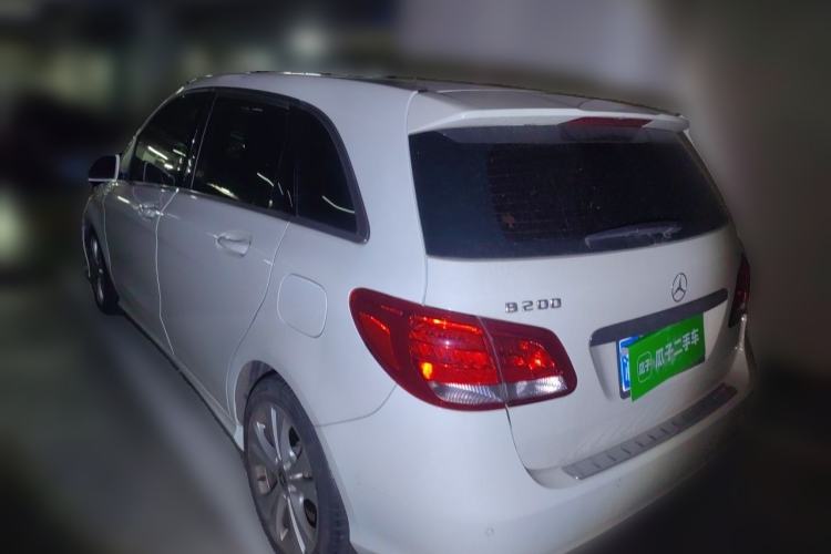 Used Mercedes-Benz B-Class 2019 B 200 Sport Edition Rear Left 45 Deg