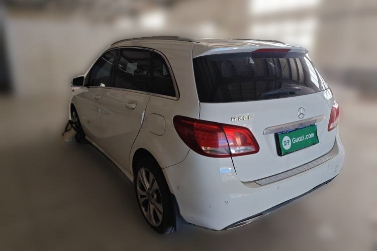 Used Mercedes-Benz B-Class 2019 B 200 Sport Edition Rear Left 45 Deg