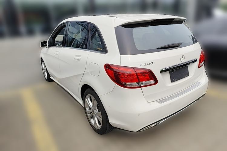 Used Mercedes-Benz B-Class 2019 B 200 Sport Edition Rear Left 45 Deg
