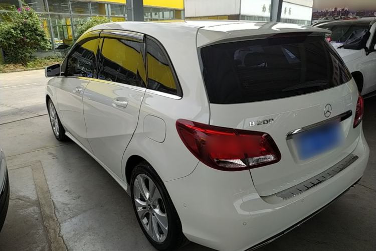 Used Mercedes-Benz B-Class 2019 B 200 Sport Edition Rear Left 45 Deg