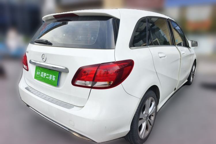 Used Mercedes-Benz B-Class 2019 B 200 Sport Edition Rear Right 45 Deg