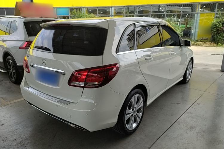 Used Mercedes-Benz B-Class 2019 B 200 Sport Edition Rear Right 45 Deg