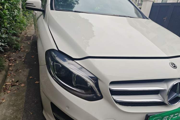 Used Mercedes-Benz B-Class 2019 B 200 Fashion Model Right Front Headlight